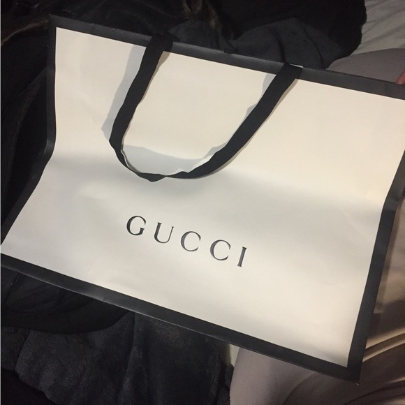 Very new - Picture 3 of 5